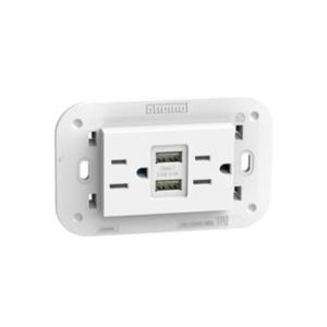Tomacorriente dúplex con 2 USB A+A y chasis, 3.1 A, blanco. KW4188AA Bticino