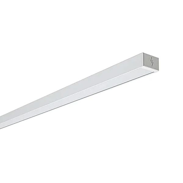 Lámpara lineal LED, de interior, 23 W, 3000 K, blanco. L6417-1E0 Magg
