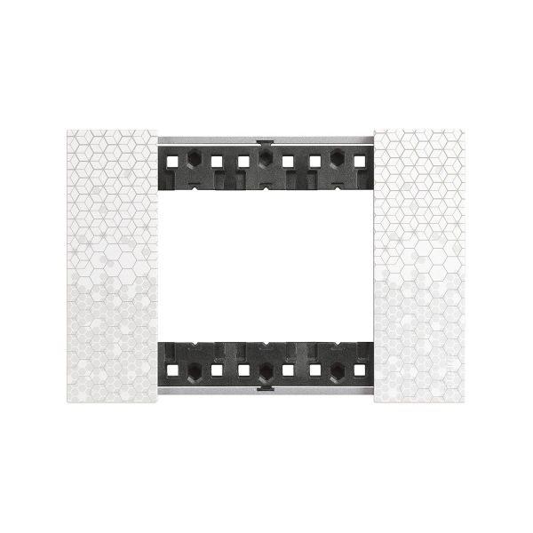 Placa de 3 módulos, píxel. KA4803MW Bticino