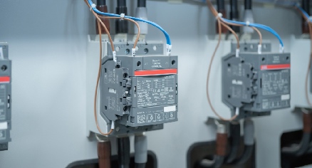 Usos prácticos de los contactores en instalaciones eléctricas