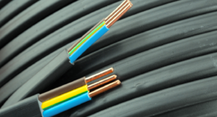 ¿Por qué se emplean metales para fabricar cables eléctricos?
