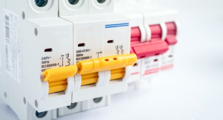 Interruptores electromagnéticos: usos claves